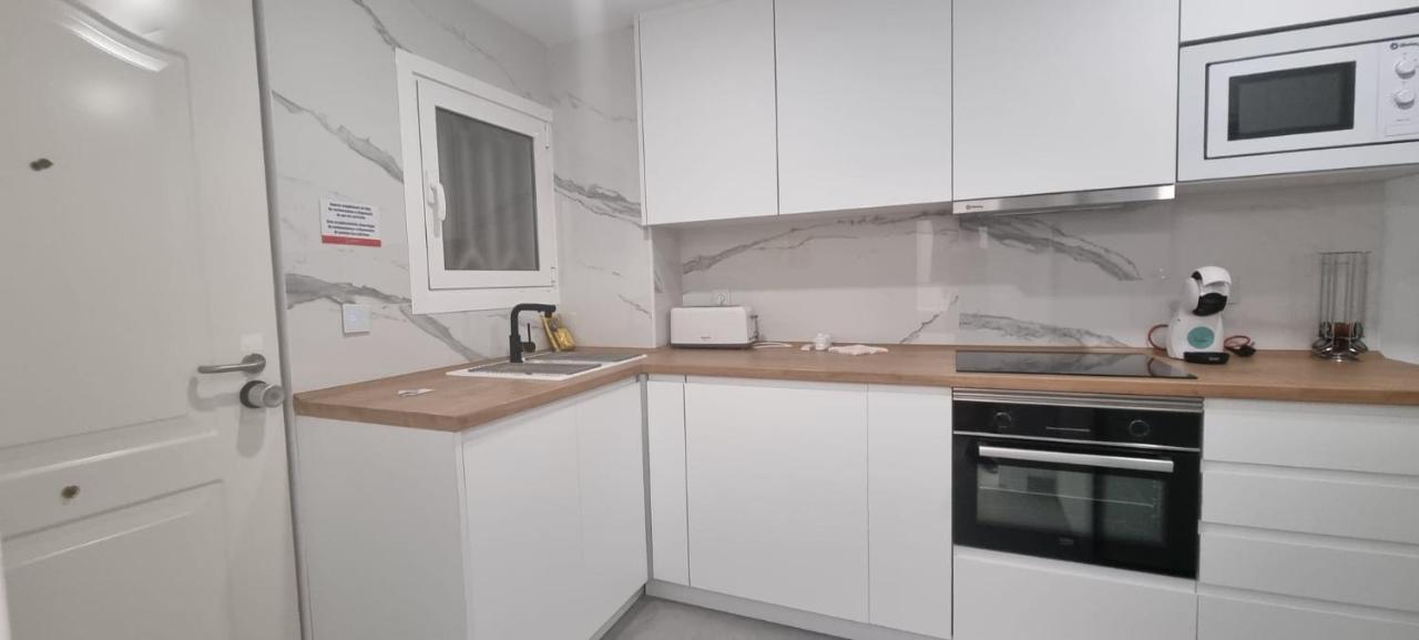 Principado Benidorm Suites Levante エクステリア 写真
