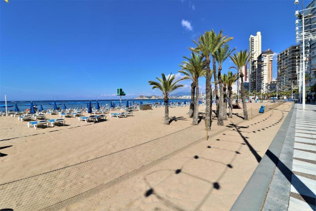 Principado Benidorm Suites Levante エクステリア 写真