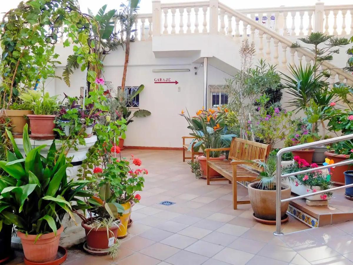 Principado Benidorm Suites Levante エクステリア 写真