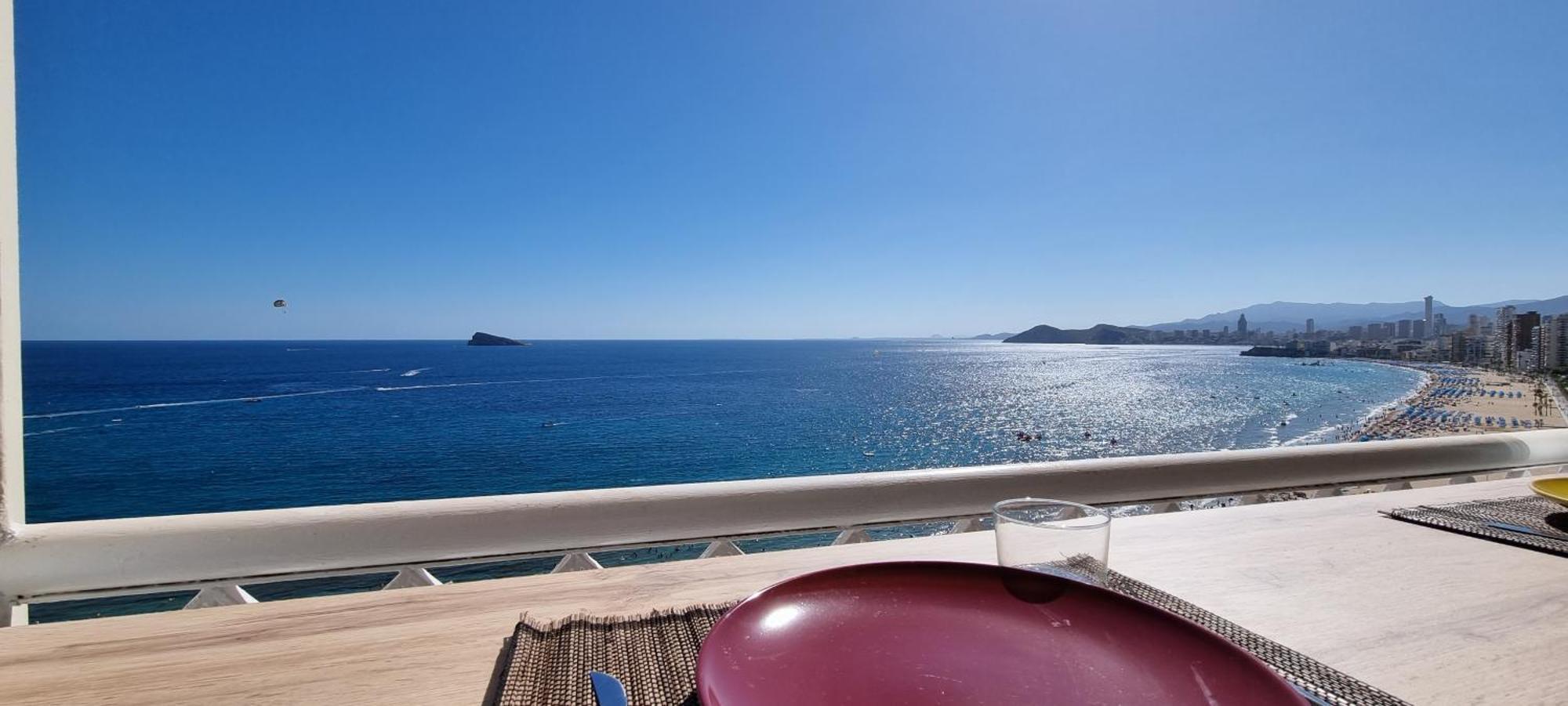 Principado Benidorm Suites Levante エクステリア 写真