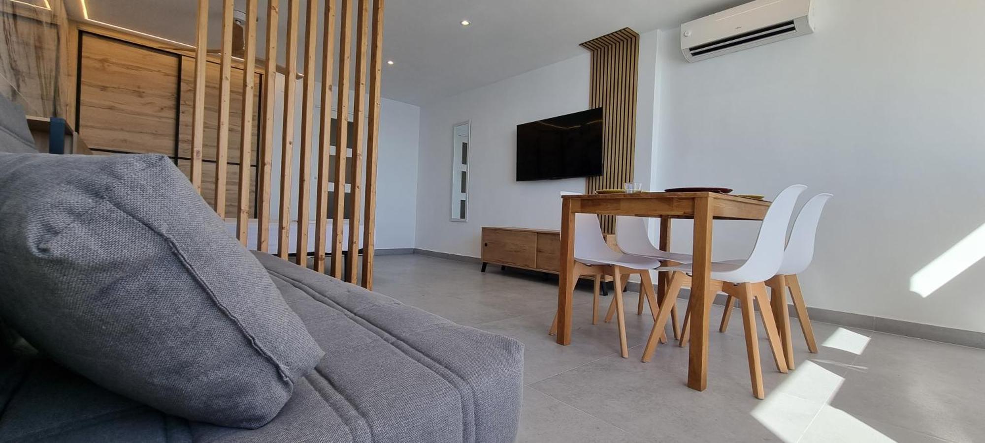 Principado Benidorm Suites Levante エクステリア 写真